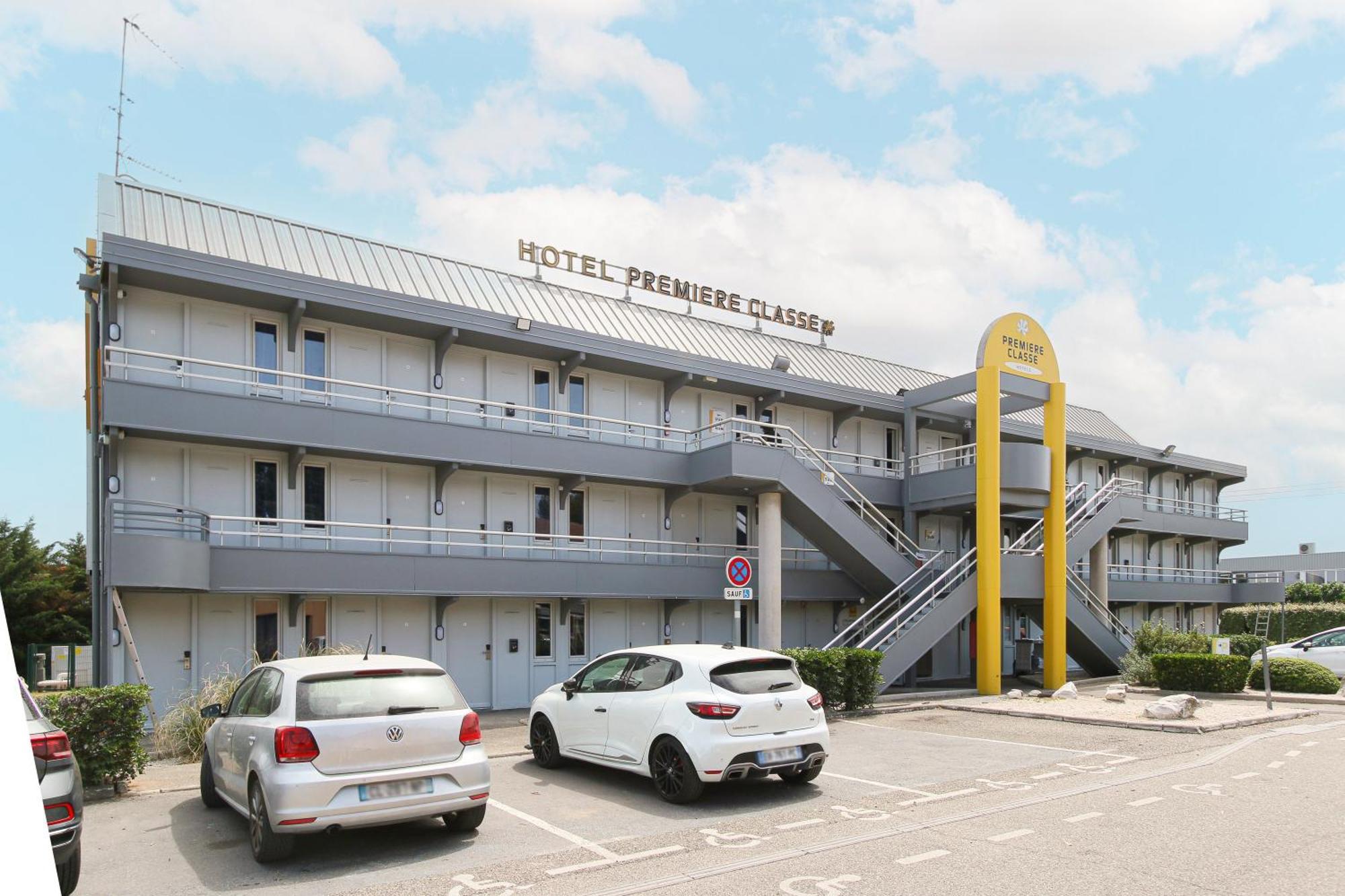 Premiere Classe Aeroport Marseille Vitrolles  Exterior photo