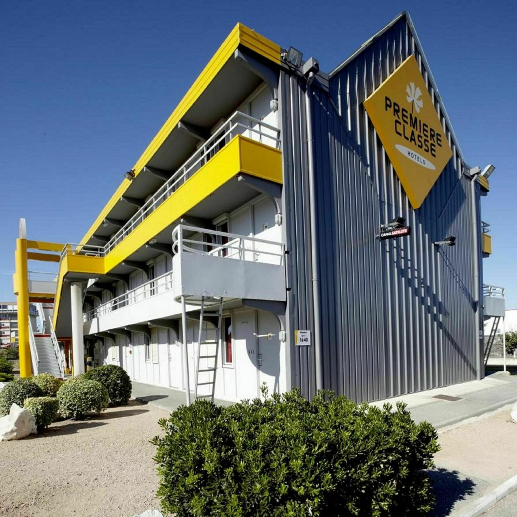 Premiere Classe Aeroport Marseille Vitrolles  Exterior photo